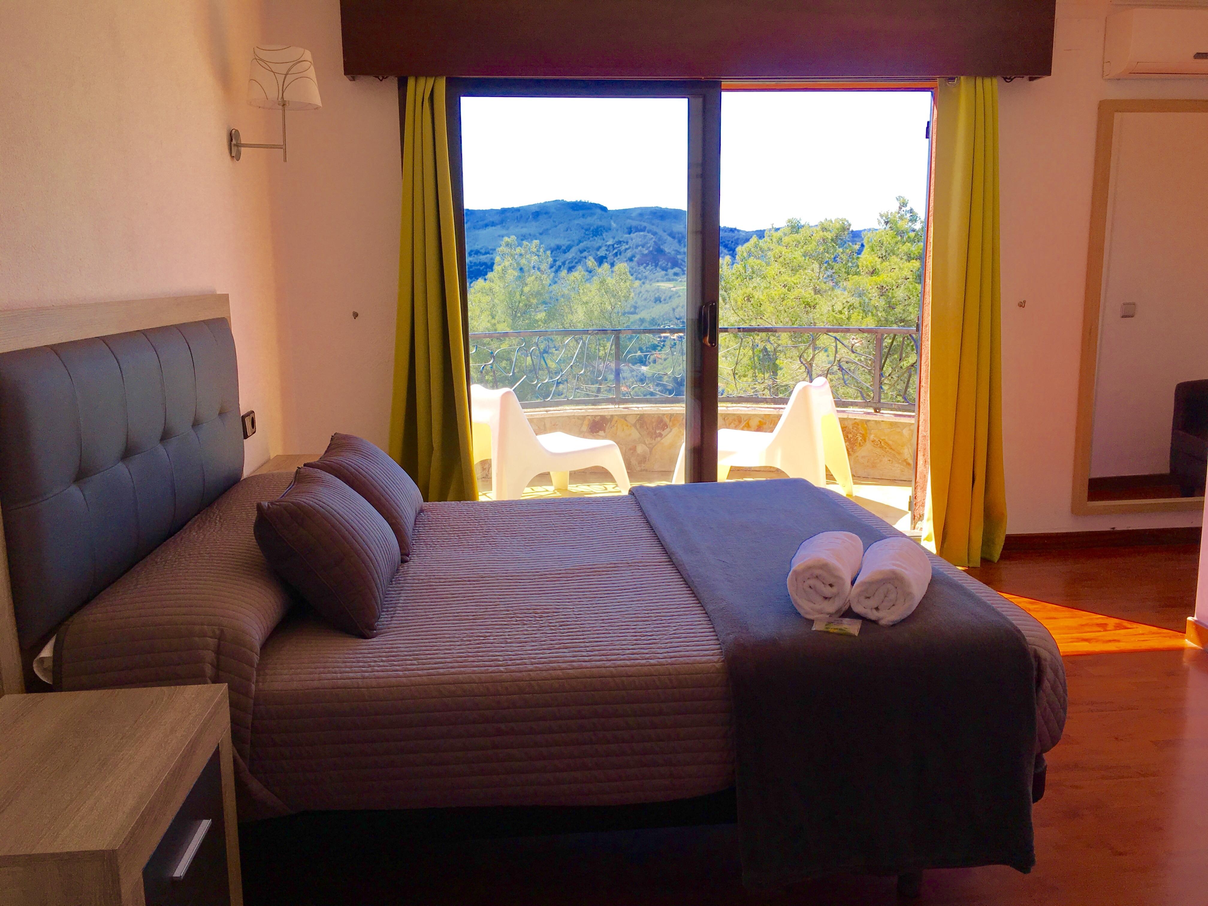 Petit Mirador Hotel Torrelles De Llobregat Екстериор снимка