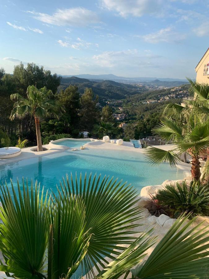 Petit Mirador Hotel Torrelles De Llobregat Екстериор снимка
