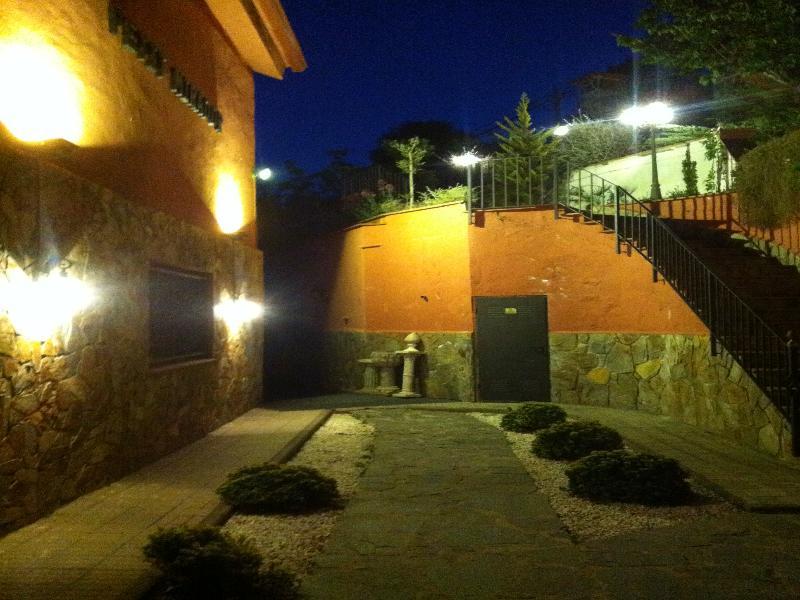 Petit Mirador Hotel Torrelles De Llobregat Екстериор снимка