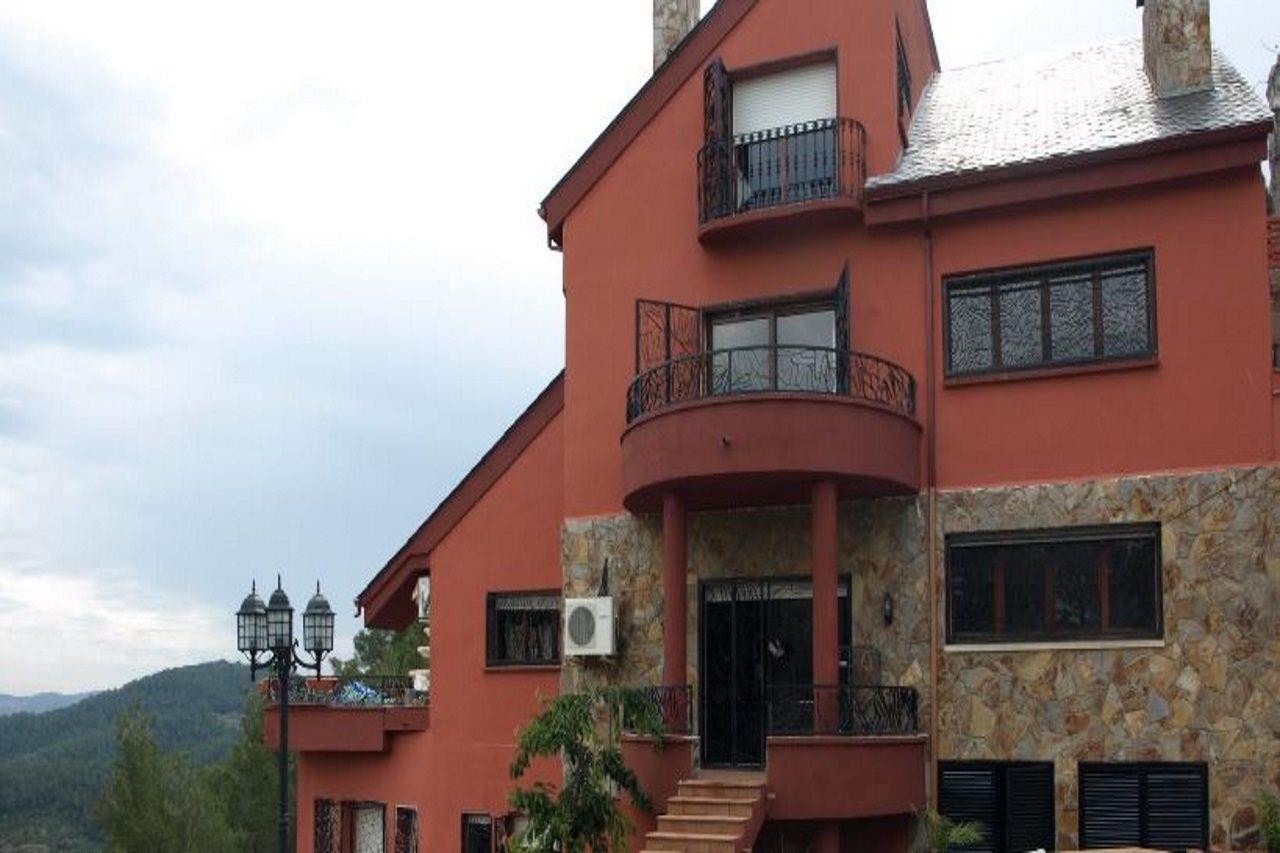 Petit Mirador Hotel Torrelles De Llobregat Екстериор снимка