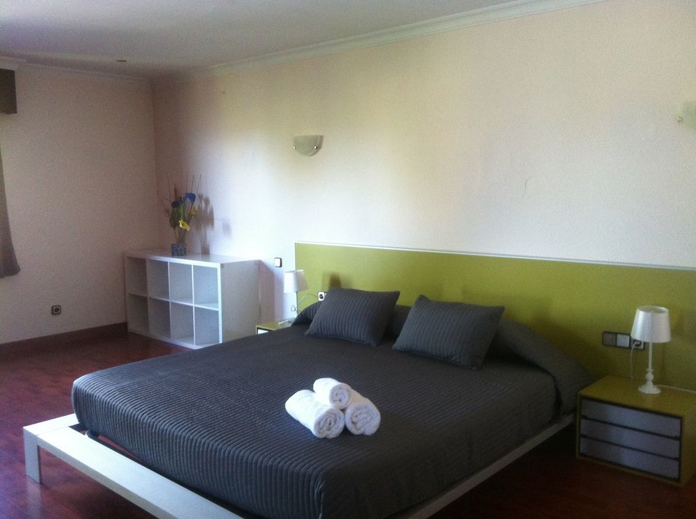Petit Mirador Hotel Torrelles De Llobregat Екстериор снимка