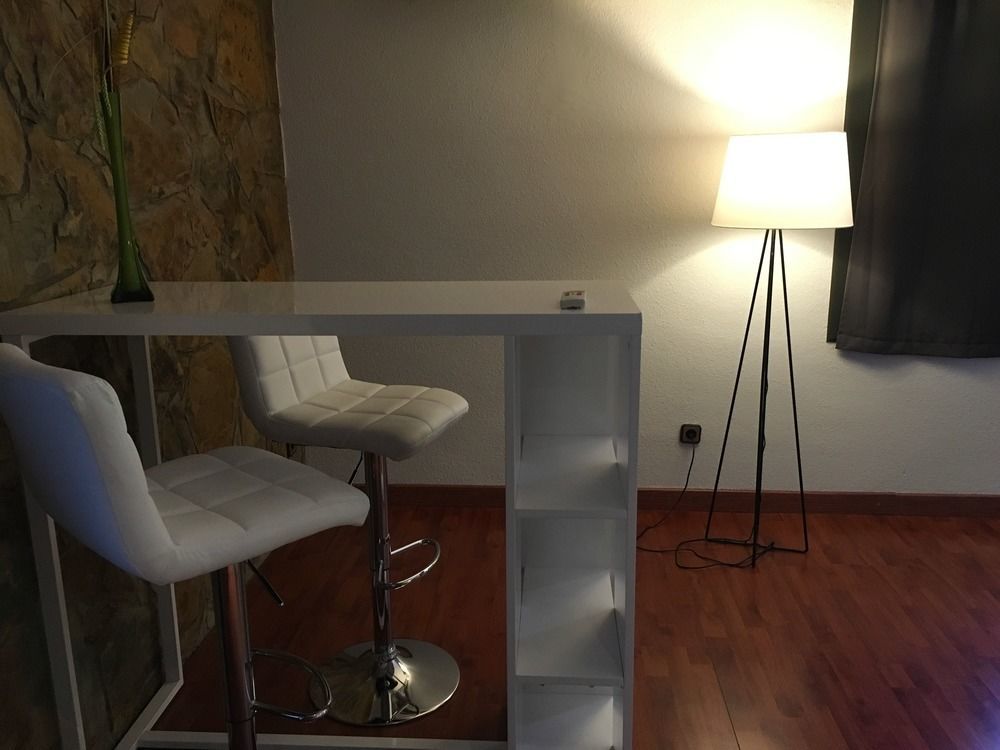 Petit Mirador Hotel Torrelles De Llobregat Екстериор снимка